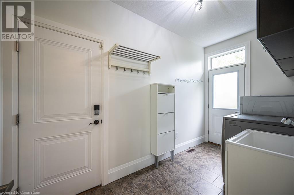39 Earlscourt Terrace, Komoka, Ontario  N0L 1R0 - Photo 17 - 40745512