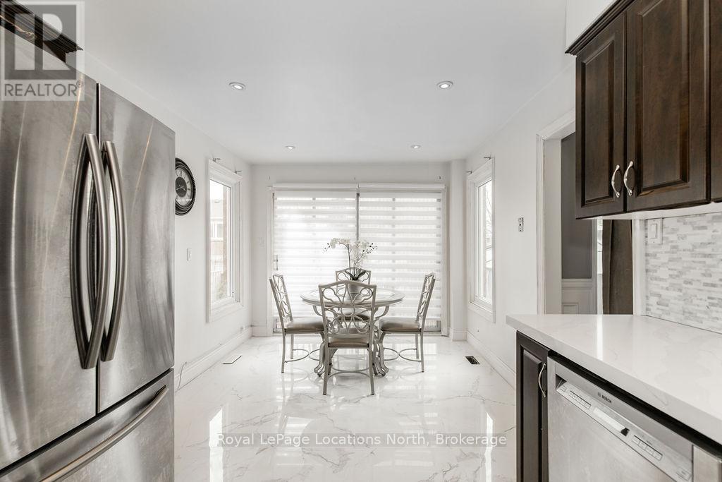 120 Candy Crescent, Brampton, Ontario  L6X 3T5 - Photo 11 - W12247923