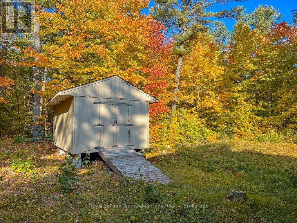 49 Harris Lake W/a, Parry Sound Remote Area, Ontario  P0G 1K0 - Photo 30 - X12247952