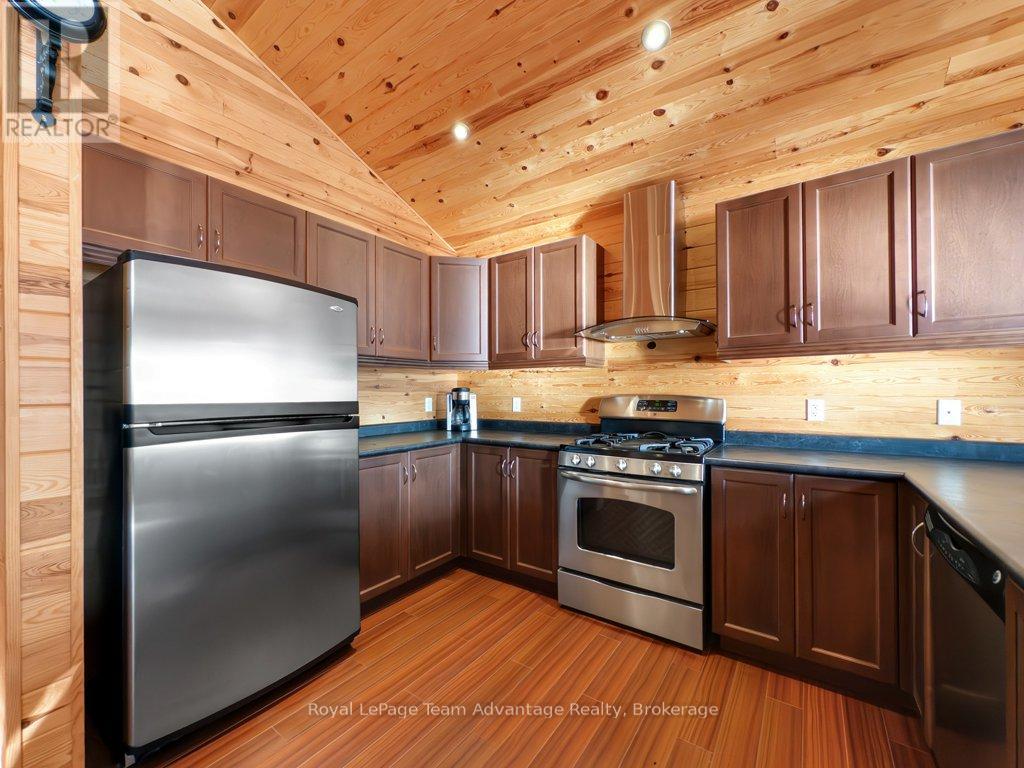 49 Harris Lake W/a, Parry Sound Remote Area, Ontario  P0G 1K0 - Photo 8 - X12247952