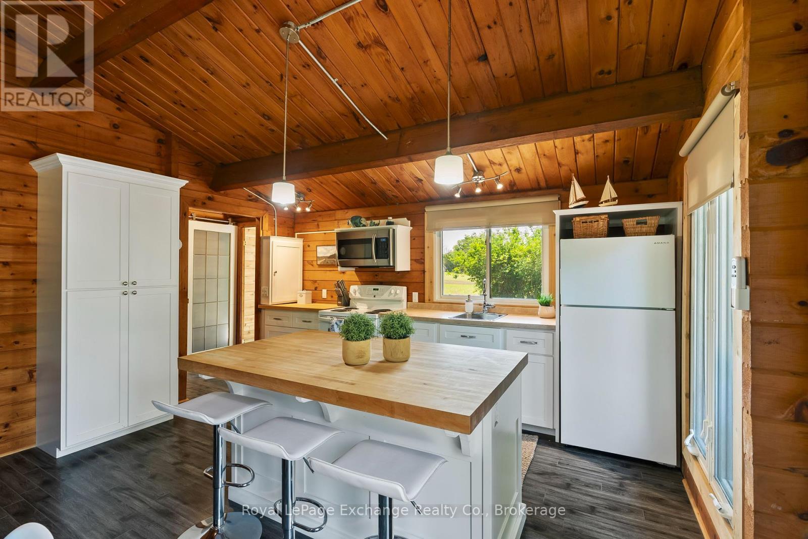 644 Bruce Road 23 Road, Kincardine, Ontario  N0G 2T0 - Photo 15 - X12247975