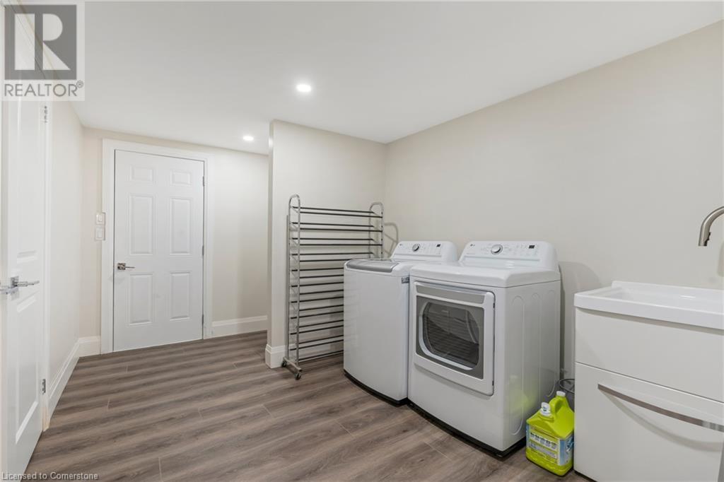 47 Tews Lane, Dundas, Ontario  L9M 7N4 - Photo 35 - 40745233