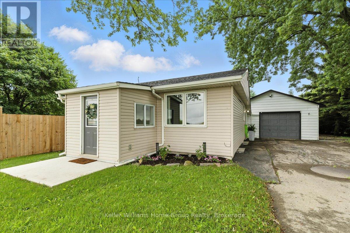 7637 WELLINGTON 7 ROAD, Mapleton, Ontario