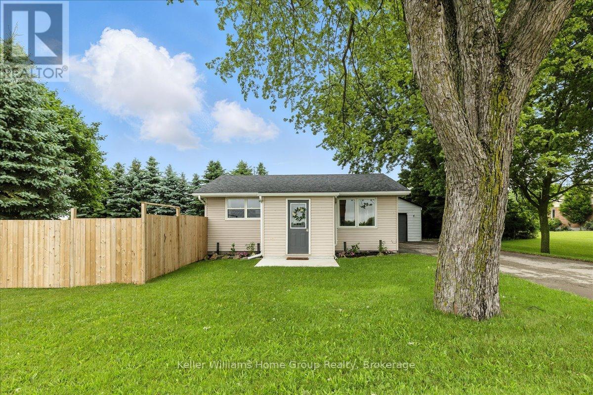 7637 Wellington 7 Road, Mapleton, Ontario  N0B 1A0 - Photo 2 - X12248030