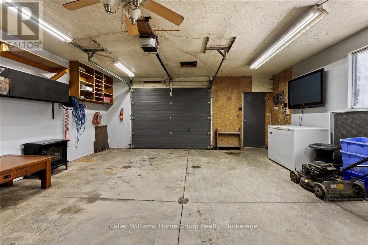 7637 Wellington 7 Road, Mapleton, Ontario  N0B 1A0 - Photo 26 - X12248030