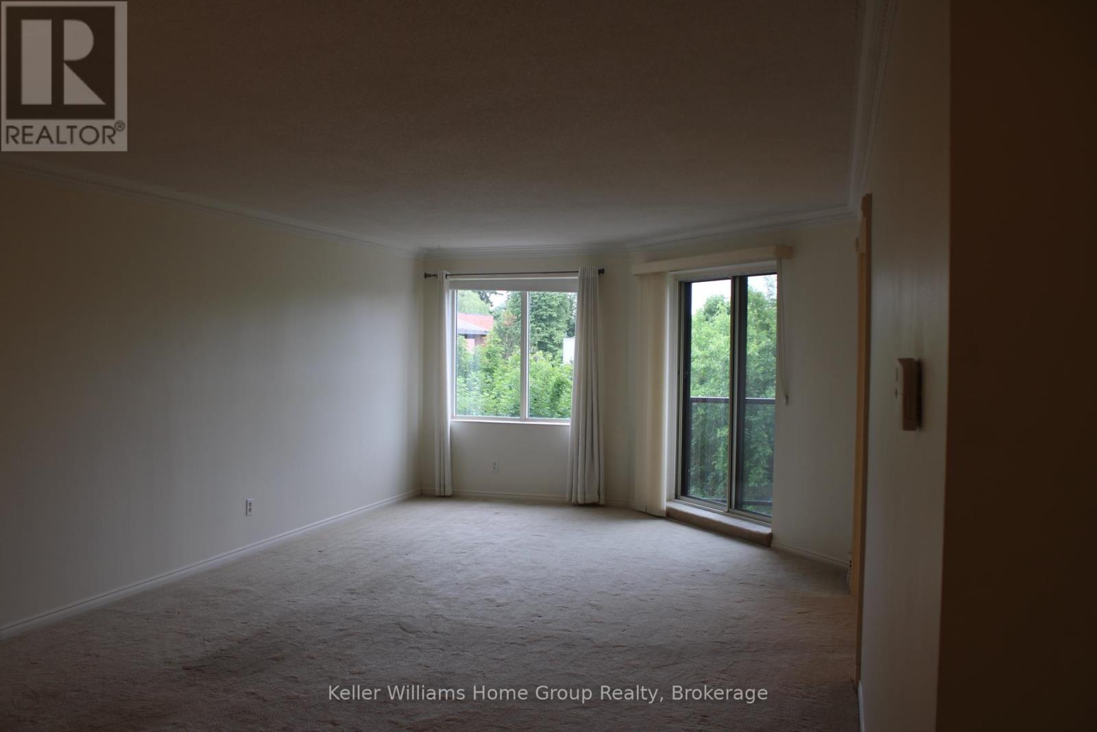 402 - 215 Scotland Street, Centre Wellington, Ontario  N1M 3L8 - Photo 3 - X12248088