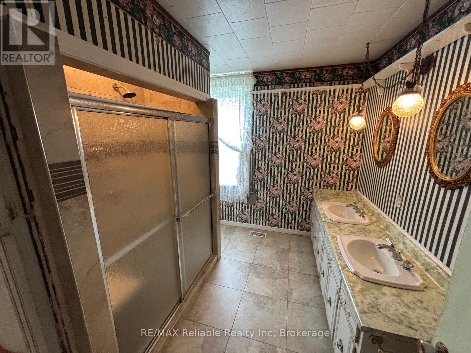26 Goshen Street S, Bluewater, Ontario  N0M 2T0 - Photo 20 - X12248117