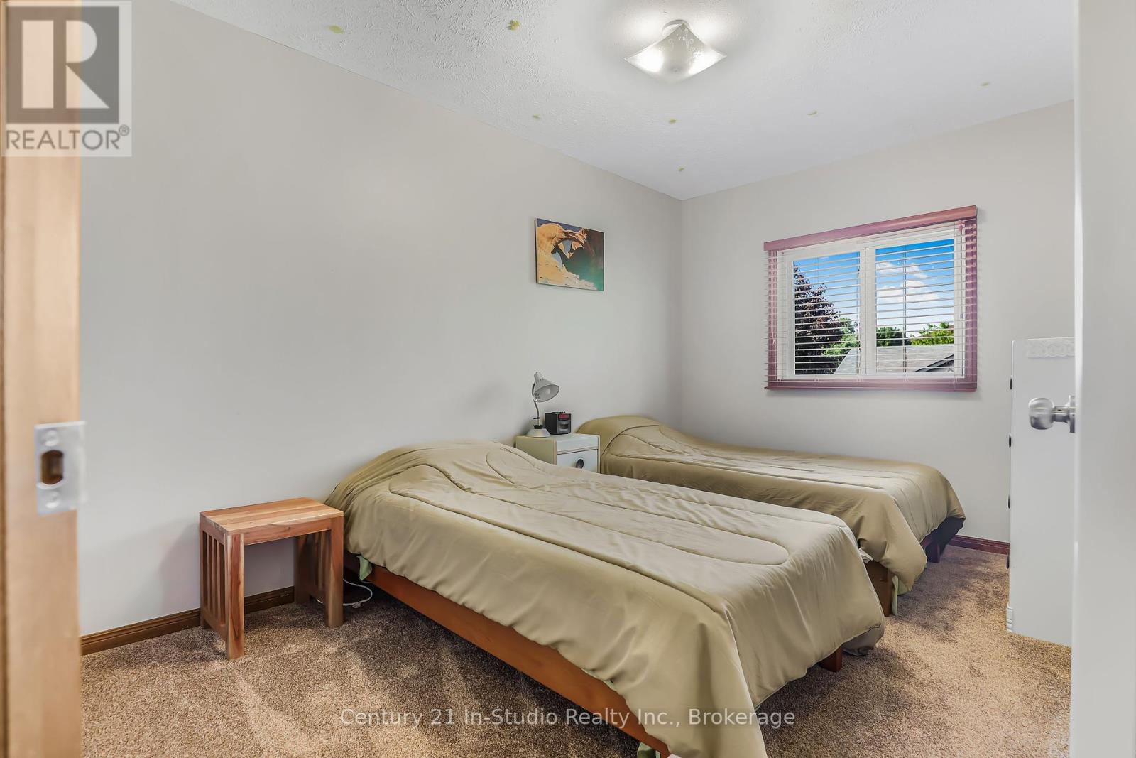 893 25th A Street E, Owen Sound, Ontario  N4K 6W6 - Photo 29 - X12248133