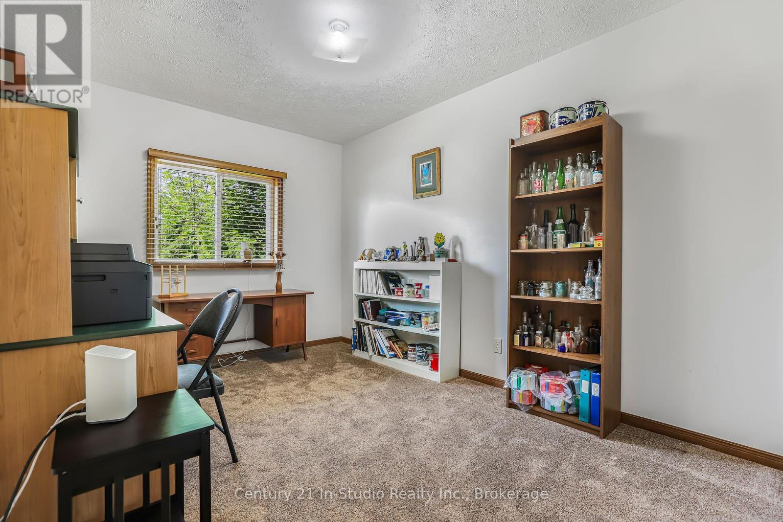 893 25th A Street E, Owen Sound, Ontario  N4K 6W6 - Photo 31 - X12248133