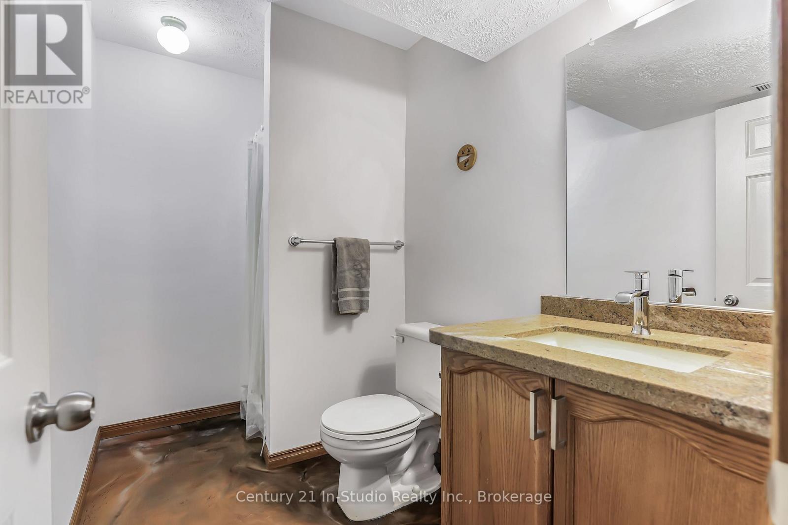893 25th A Street E, Owen Sound, Ontario  N4K 6W6 - Photo 37 - X12248133