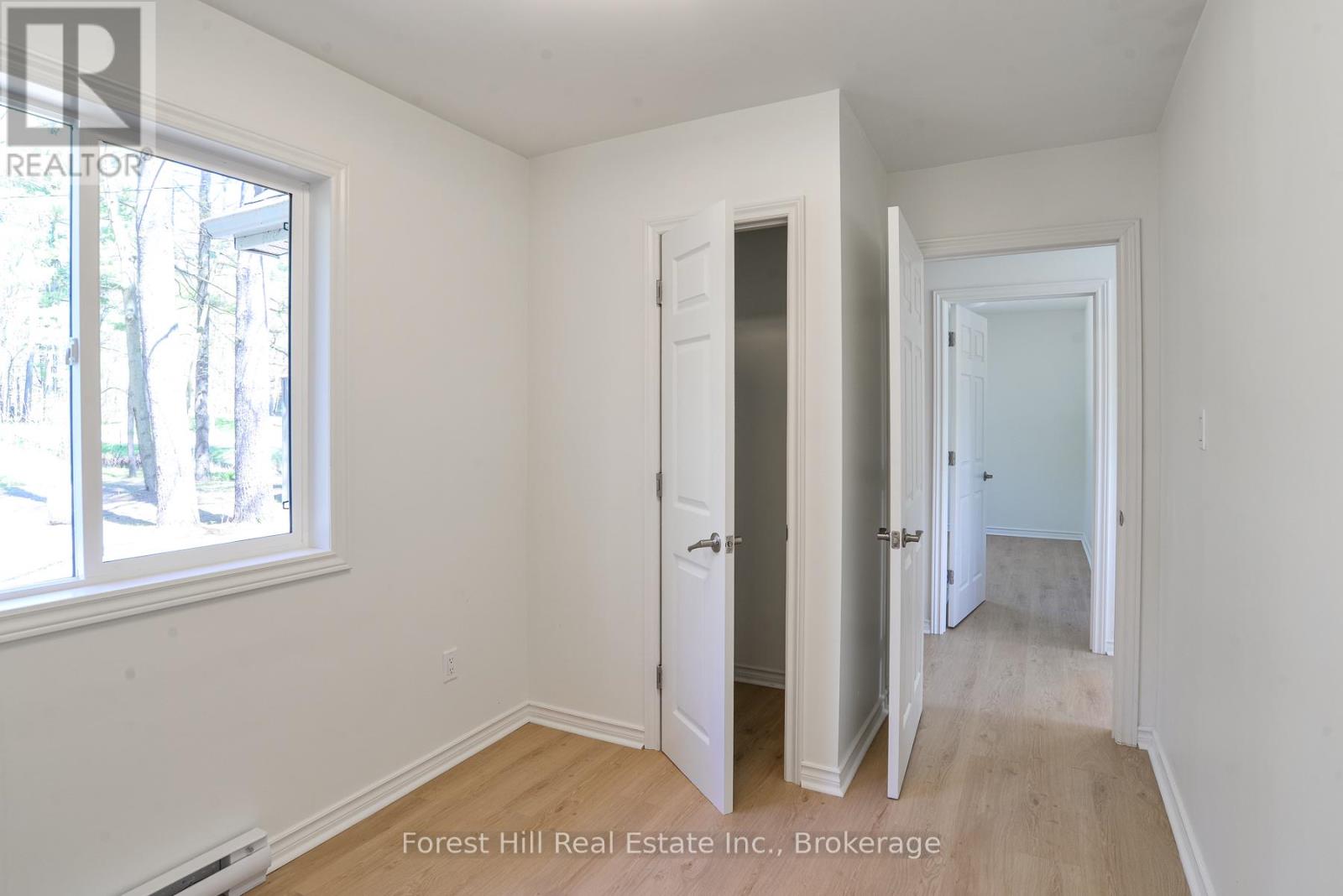 1036 Bagley Road, Gravenhurst, Ontario  P0E 1N0 - Photo 11 - X12248136