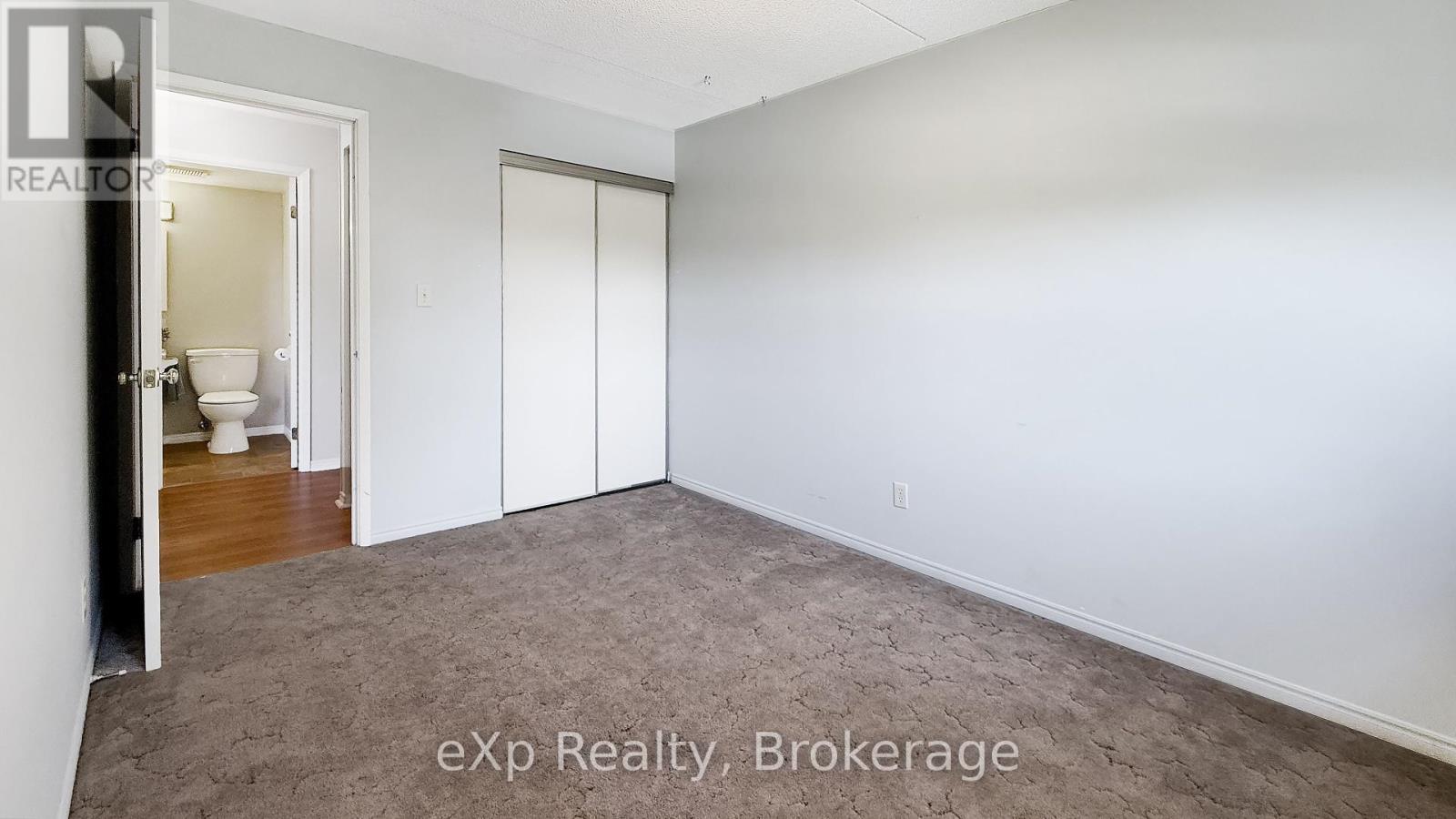 404 - 536 11th Avenue W, Hanover, Ontario  N4N 2S4 - Photo 16 - X12248283