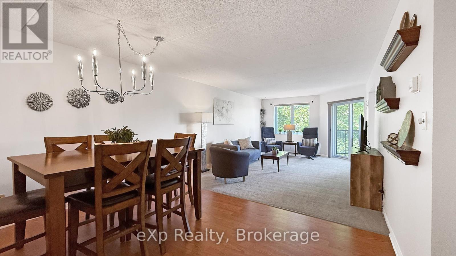 404 - 536 11th Avenue W, Hanover, Ontario  N4N 2S4 - Photo 5 - X12248283
