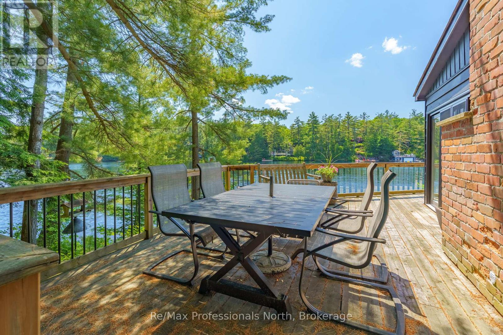 61 Island 26lm Island, Gravenhurst, Ontario  P1P 1R2 - Photo 21 - X12248392