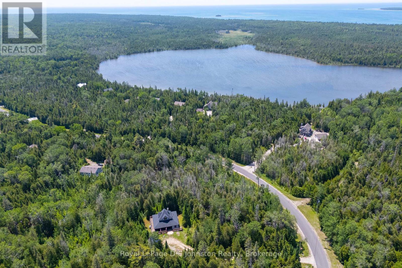 57 Lakewood Country Lane, Northern Bruce Peninsula, Ontario  N0H 1W0 - Photo 18 - X12248408