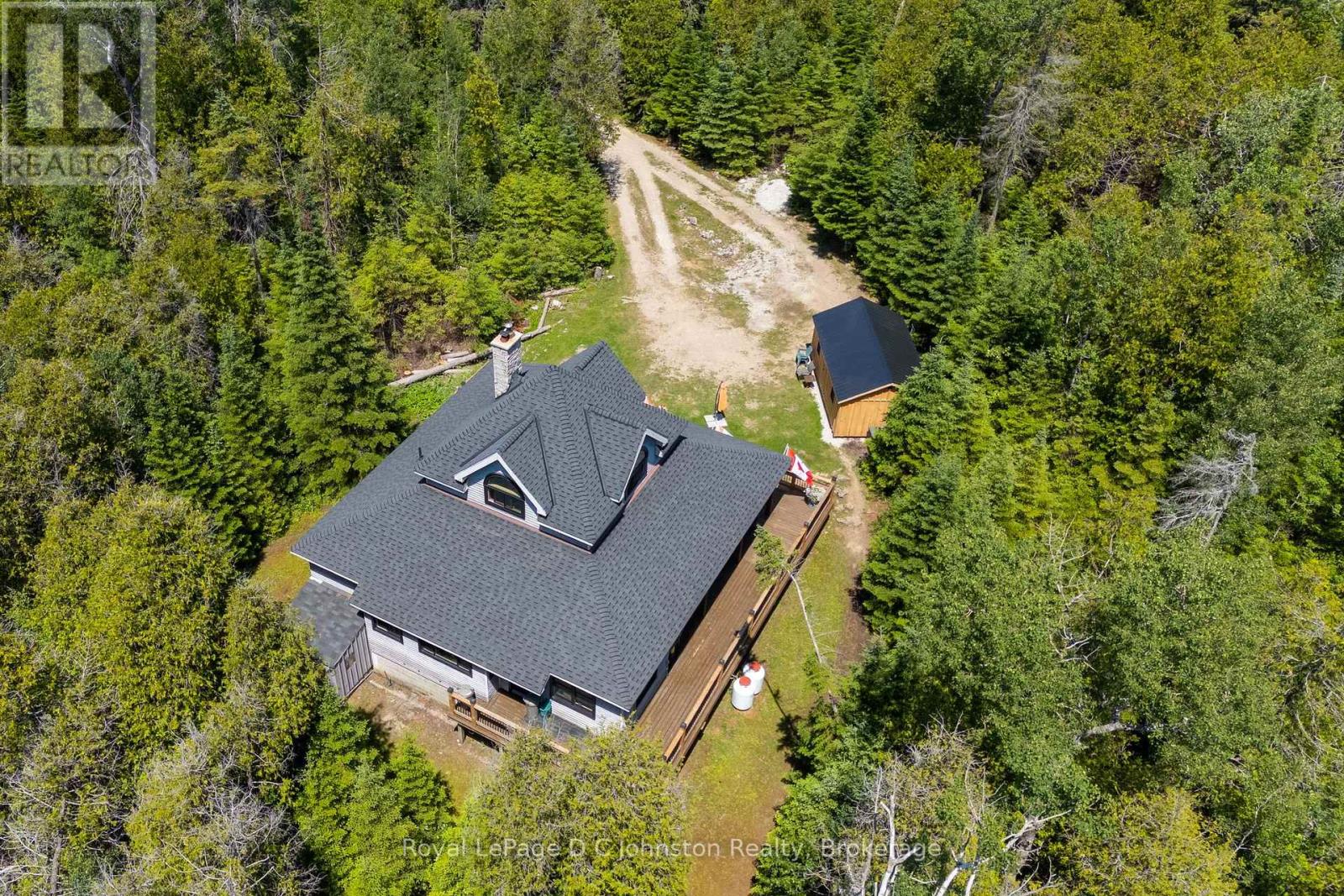 57 Lakewood Country Lane, Northern Bruce Peninsula, Ontario  N0H 1W0 - Photo 19 - X12248408