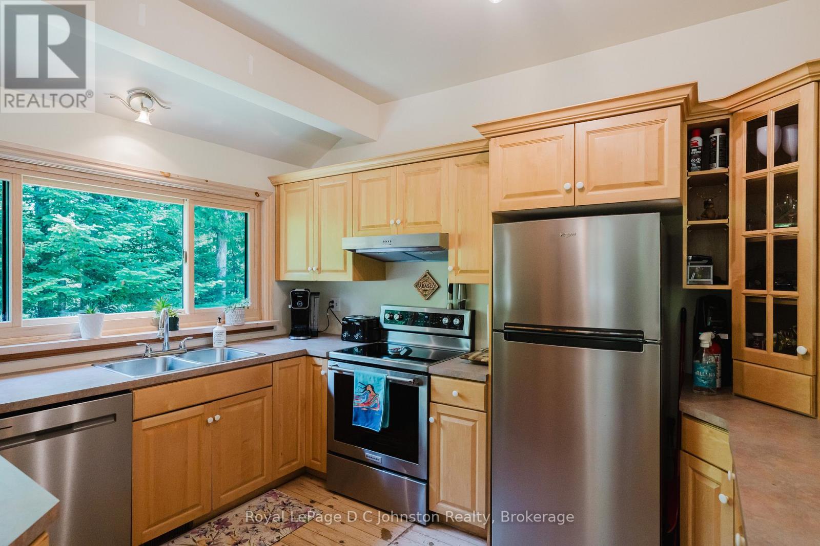57 Lakewood Country Lane, Northern Bruce Peninsula, Ontario  N0H 1W0 - Photo 23 - X12248408