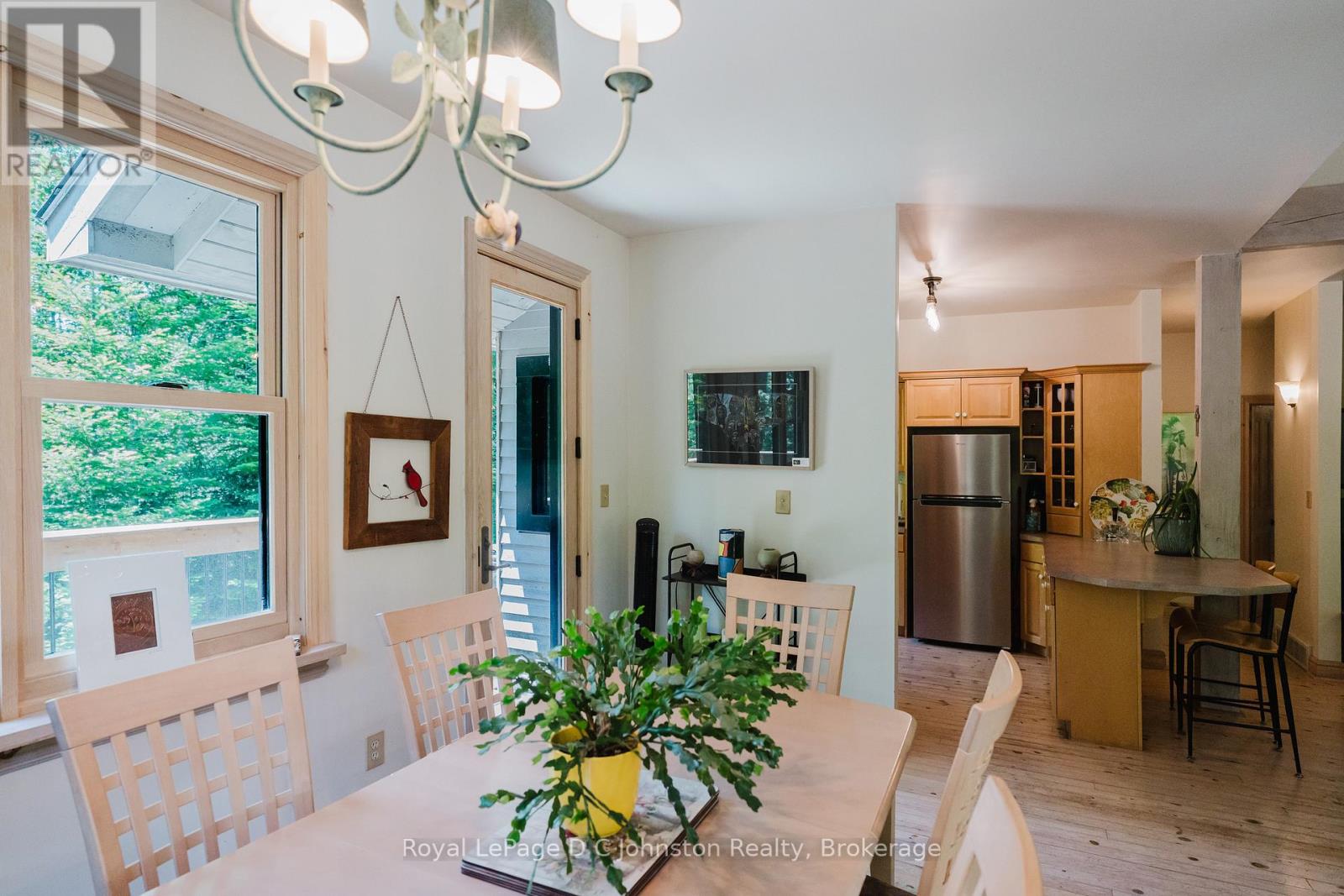 57 Lakewood Country Lane, Northern Bruce Peninsula, Ontario  N0H 1W0 - Photo 27 - X12248408