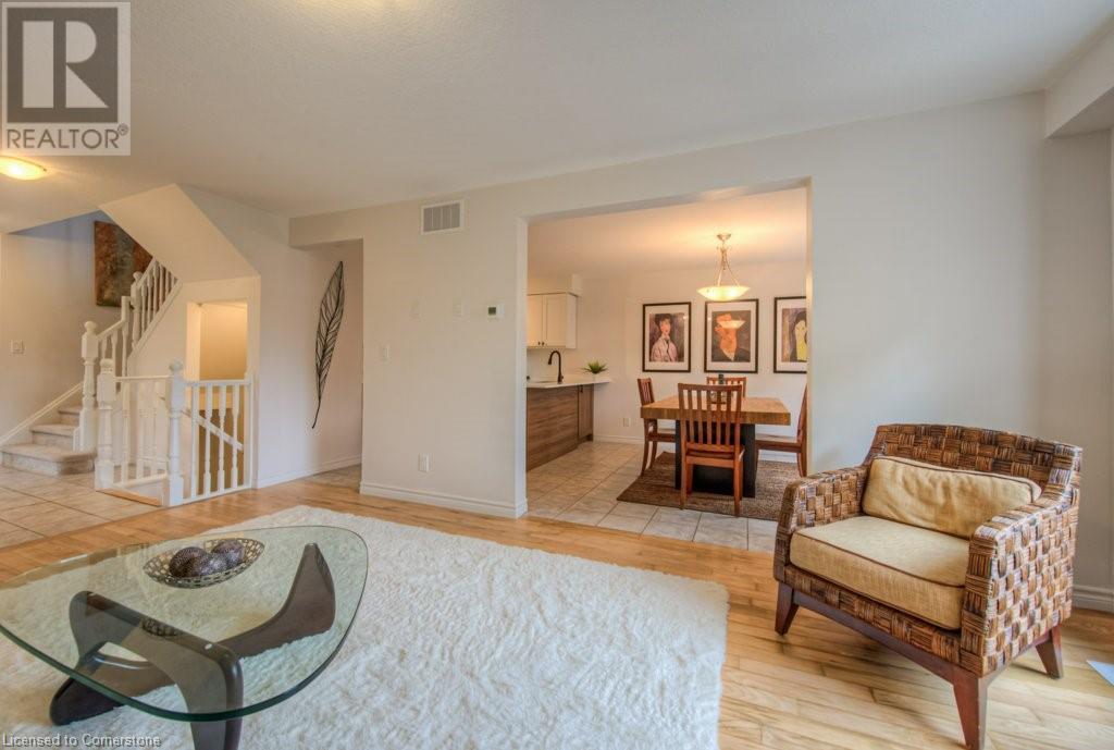 511 Mariner Drive, Waterloo, Ontario  N2K 4N7 - Photo 13 - 40745548