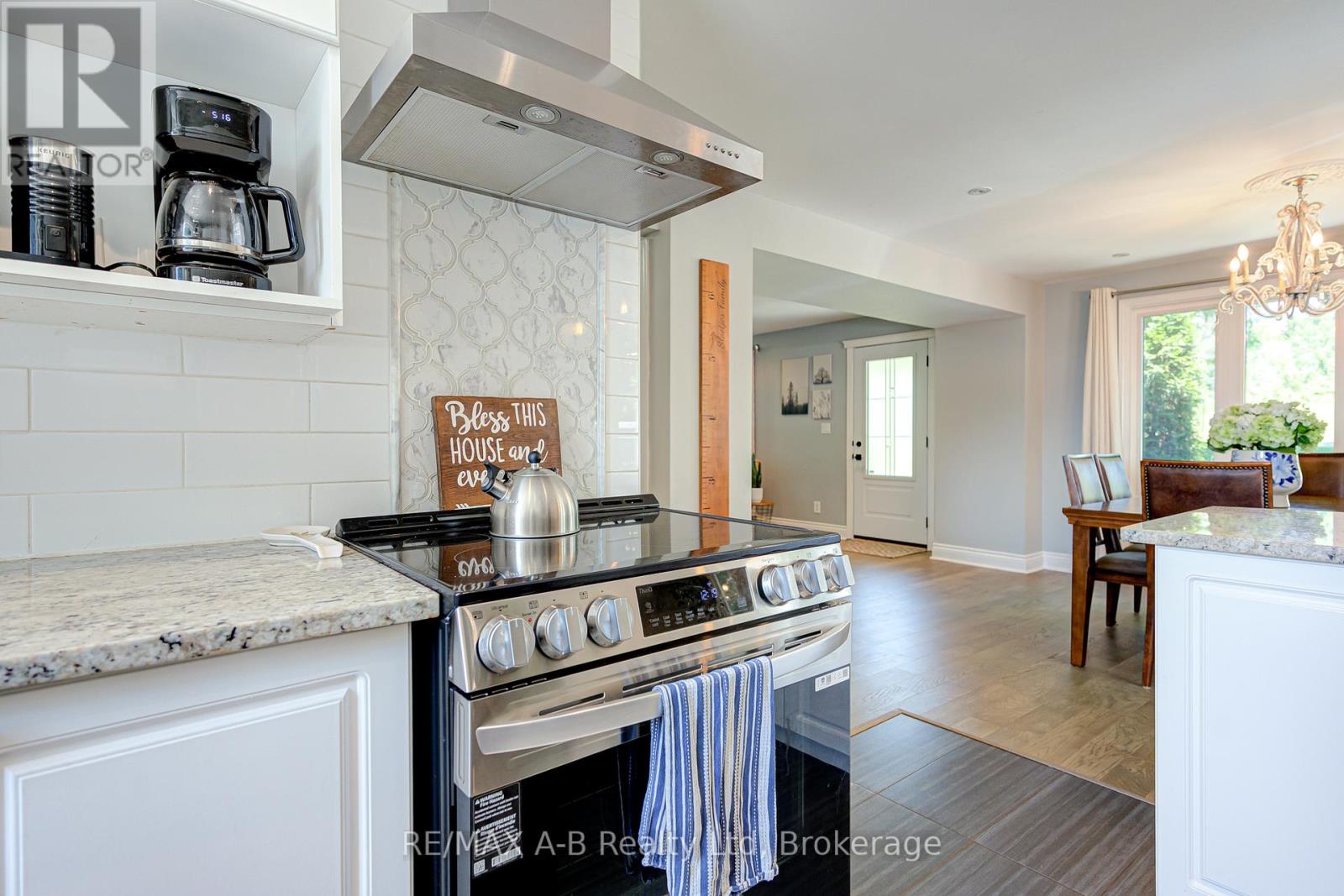 889 Canal Road, Bradford West Gwillimbury, Ontario  L3Z 4C9 - Photo 18 - N12248492