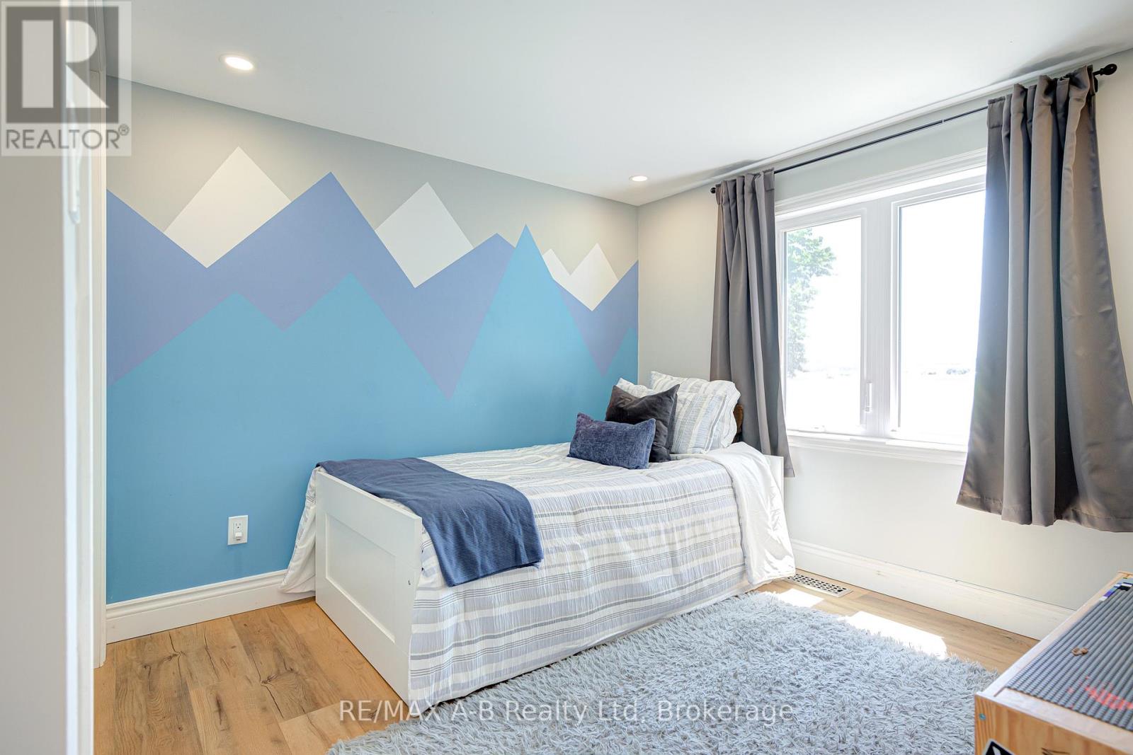 889 Canal Road, Bradford West Gwillimbury, Ontario  L3Z 4C9 - Photo 28 - N12248492