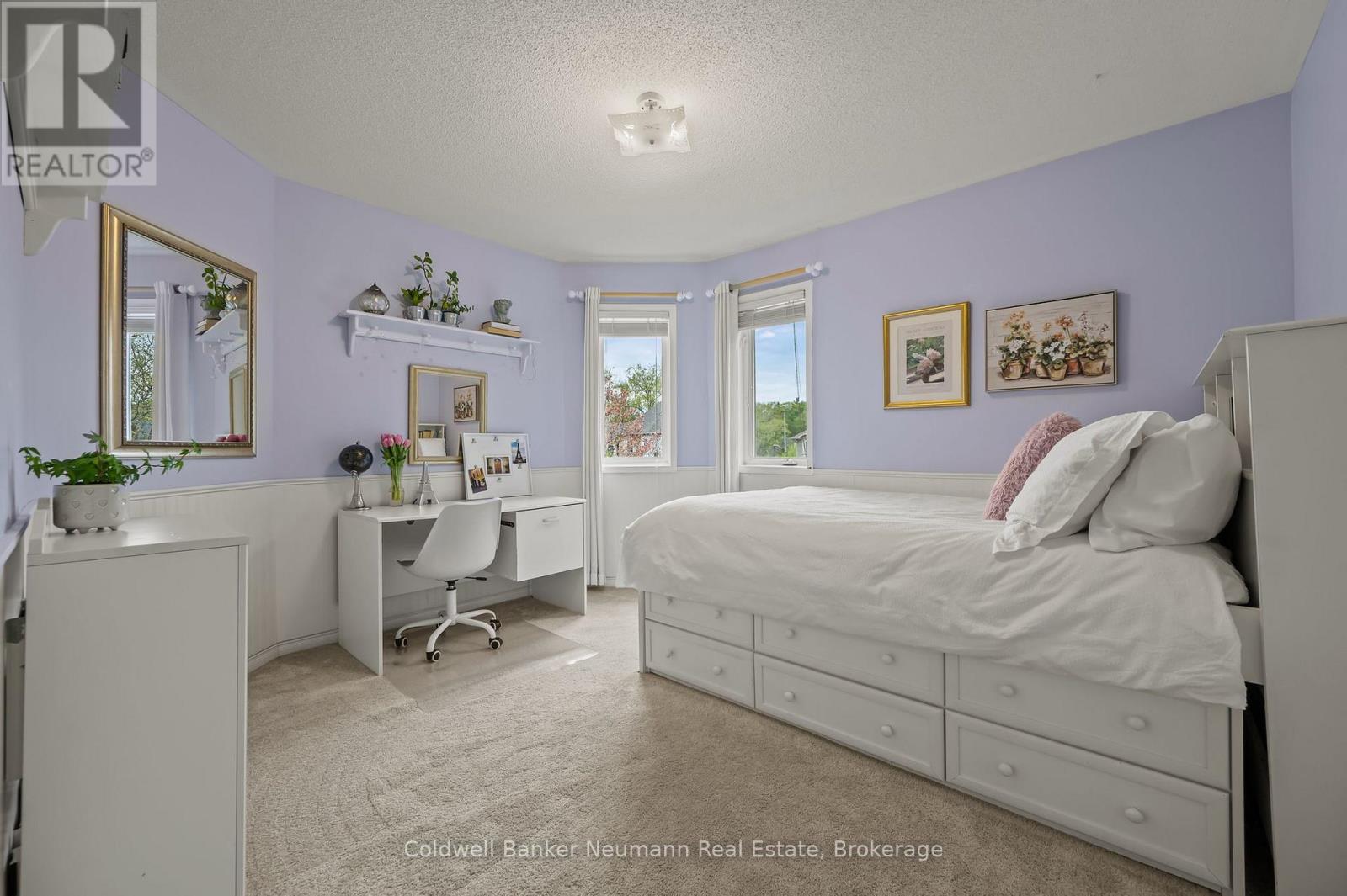 227 Valmont Court, Hamilton, Ontario  L9G 5A1 - Photo 33 - X12248493