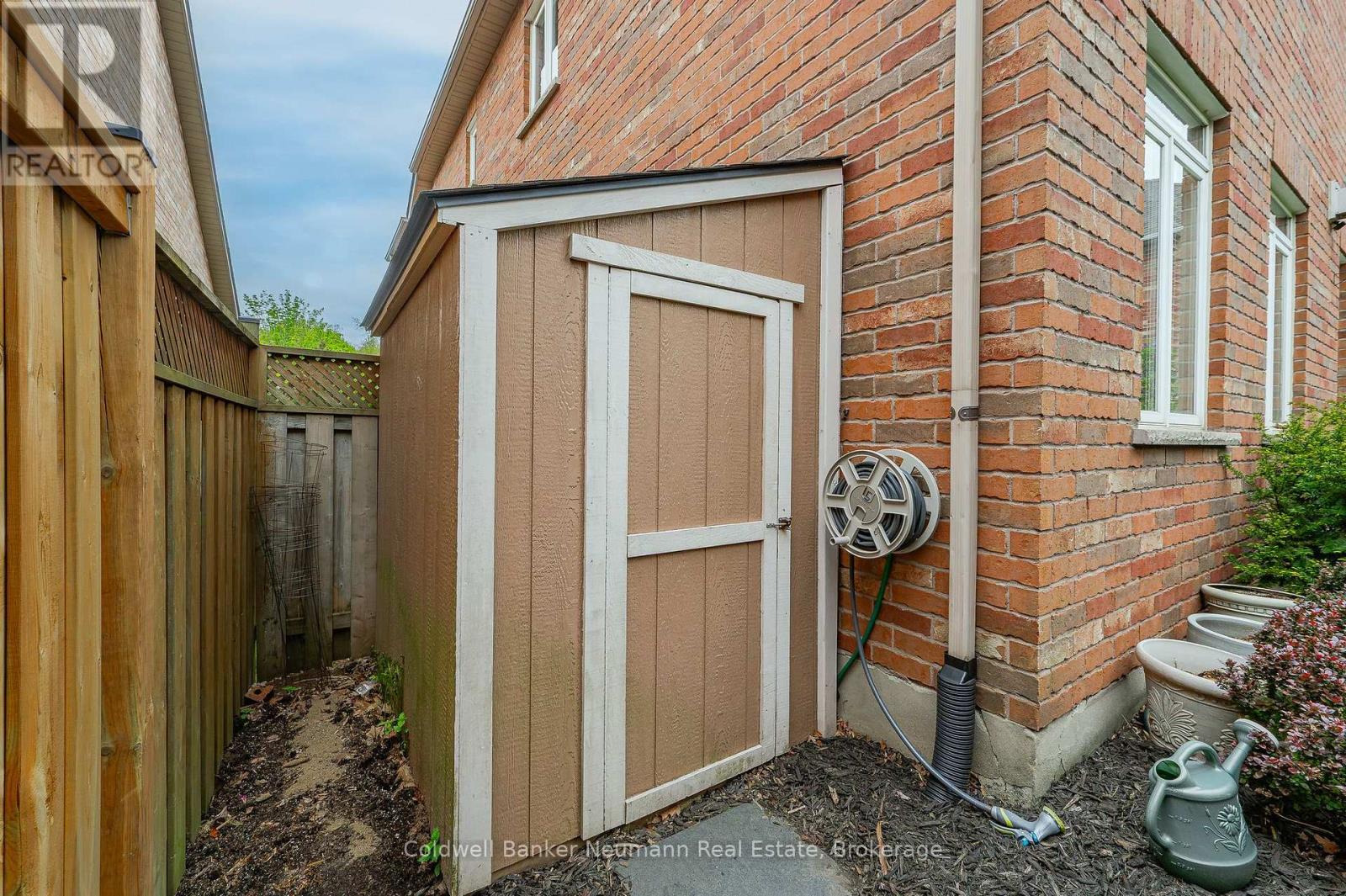 227 Valmont Court, Hamilton, Ontario  L9G 5A1 - Photo 44 - X12248493