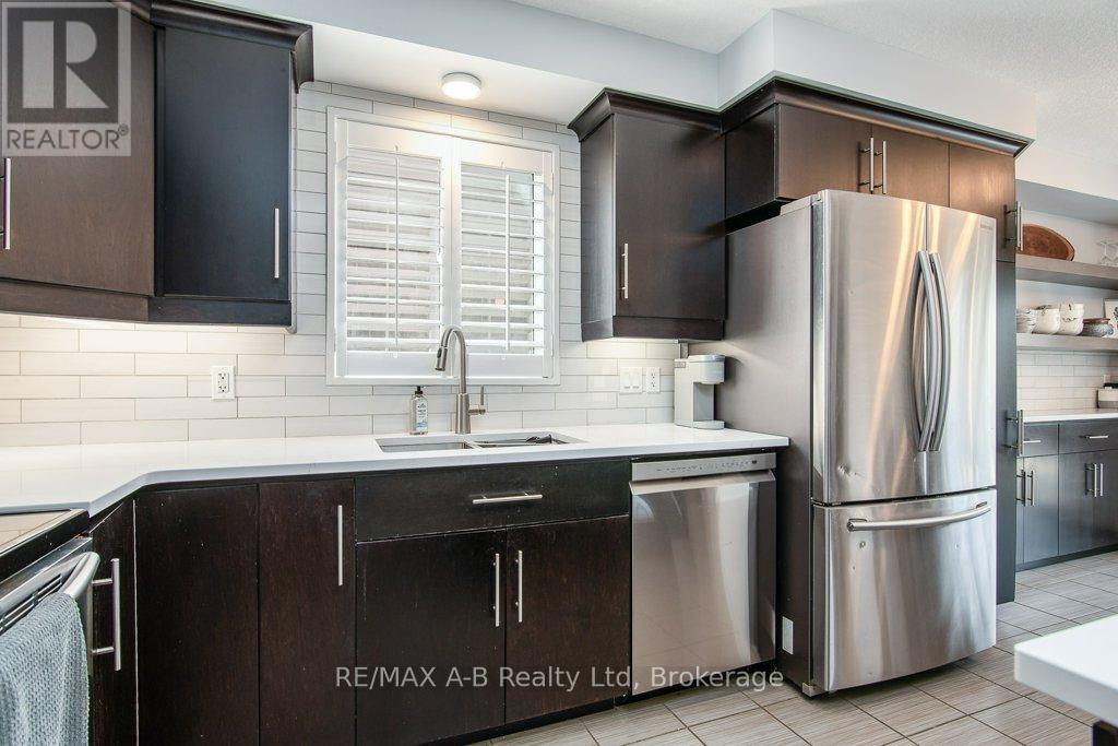 58 Fraser Drive, Stratford, Ontario  N5A 0C7 - Photo 16 - X12248497