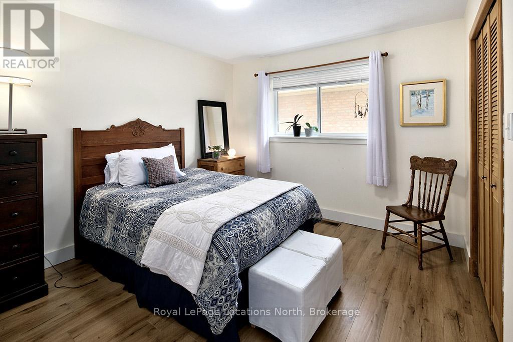 85 Pollard Drive, Meaford, Ontario  N4L 1A7 - Photo 24 - X12248509