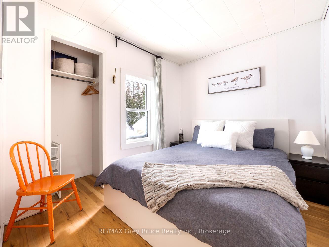 861 Pike Bay Road, Northern Bruce Peninsula, Ontario  N0H 2T0 - Photo 15 - X12248574