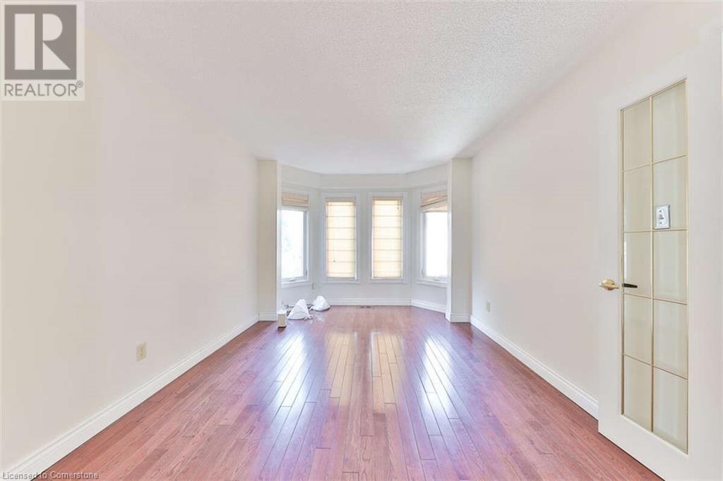 5275 Thornwood Drive, Mississauga, Ontario  L4Z 3J3 - Photo 9 - 40745807