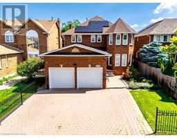 5275 THORNWOOD Drive, Mississauga, Ontario