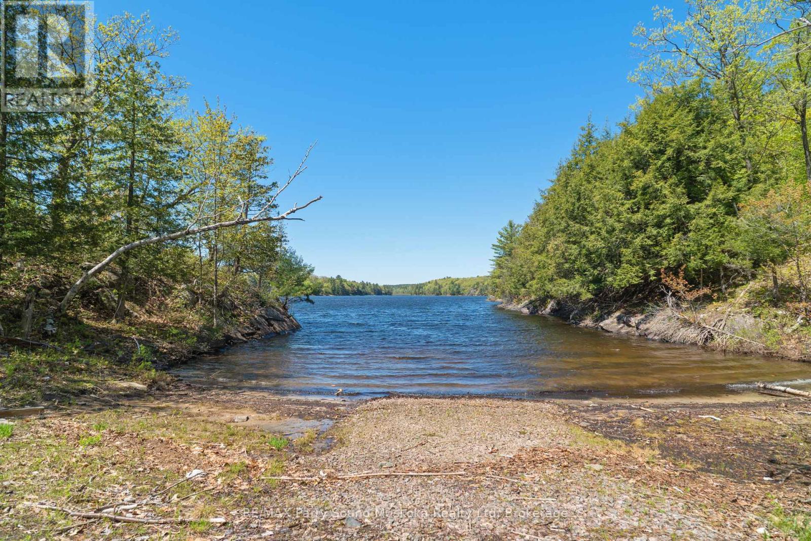 34a Bell Lake Road, Mcdougall, Ontario  P2A 2W7 - Photo 18 - X12248644