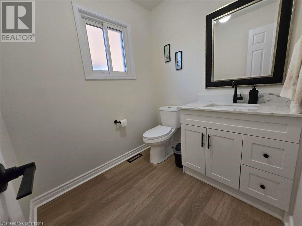3569 Redmond Road, Mississauga, Ontario  L5B 3W2 - Photo 9 - 40745816