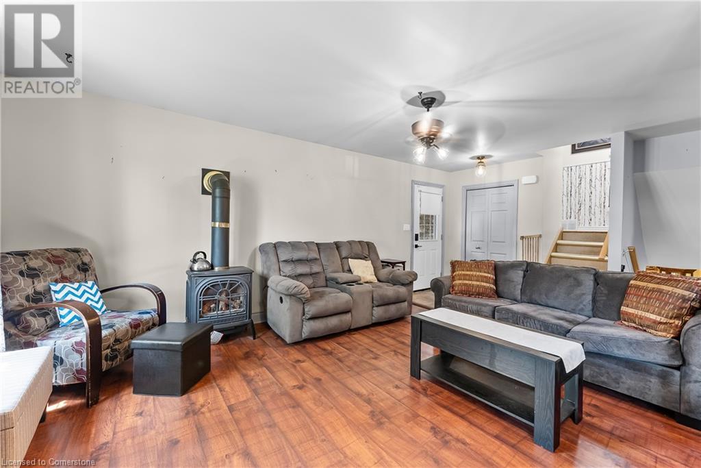 49 Grove Avenue, St. Catharines, Ontario  L2P 1C9 - Photo 12 - 40745437