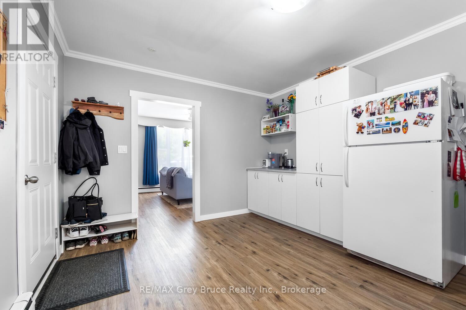 502 Bruce Street, South Bruce Peninsula, Ontario  N0H 1P0 - Photo 5 - X12248749