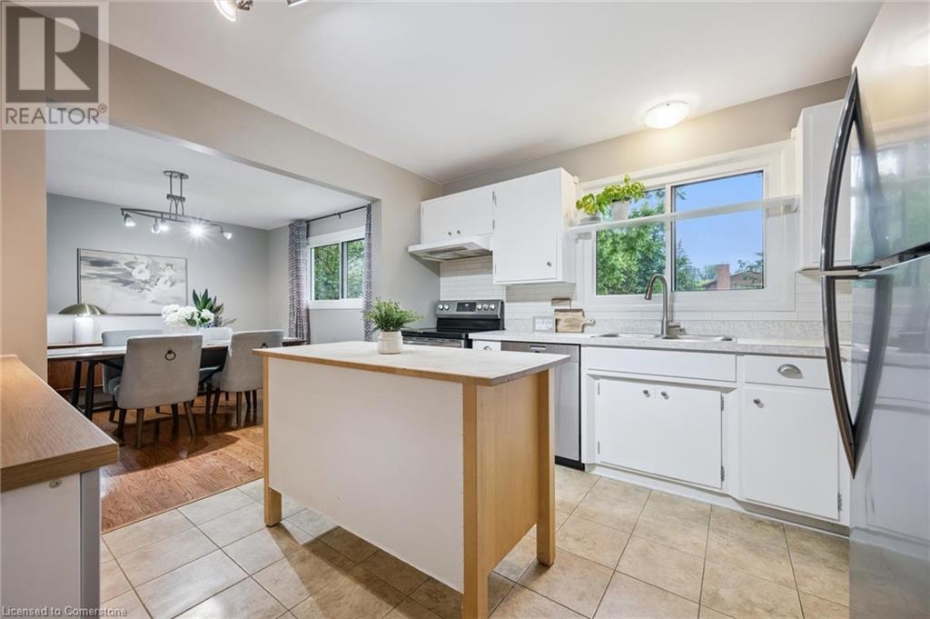 358 Craigleith Drive, Waterloo, Ontario  N2L 5B7 - Photo 14 - 40745052