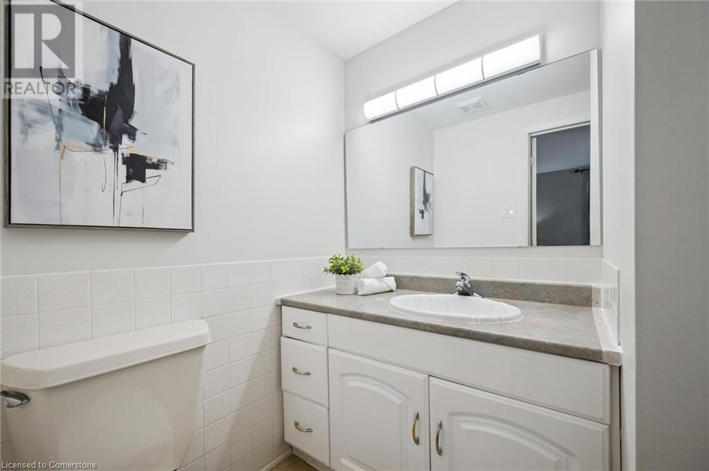 358 Craigleith Drive, Waterloo, Ontario  N2L 5B7 - Photo 23 - 40745052