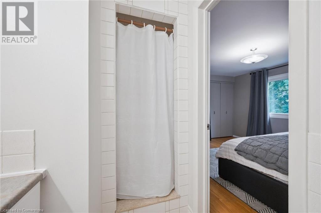 358 Craigleith Drive, Waterloo, Ontario  N2L 5B7 - Photo 24 - 40745052