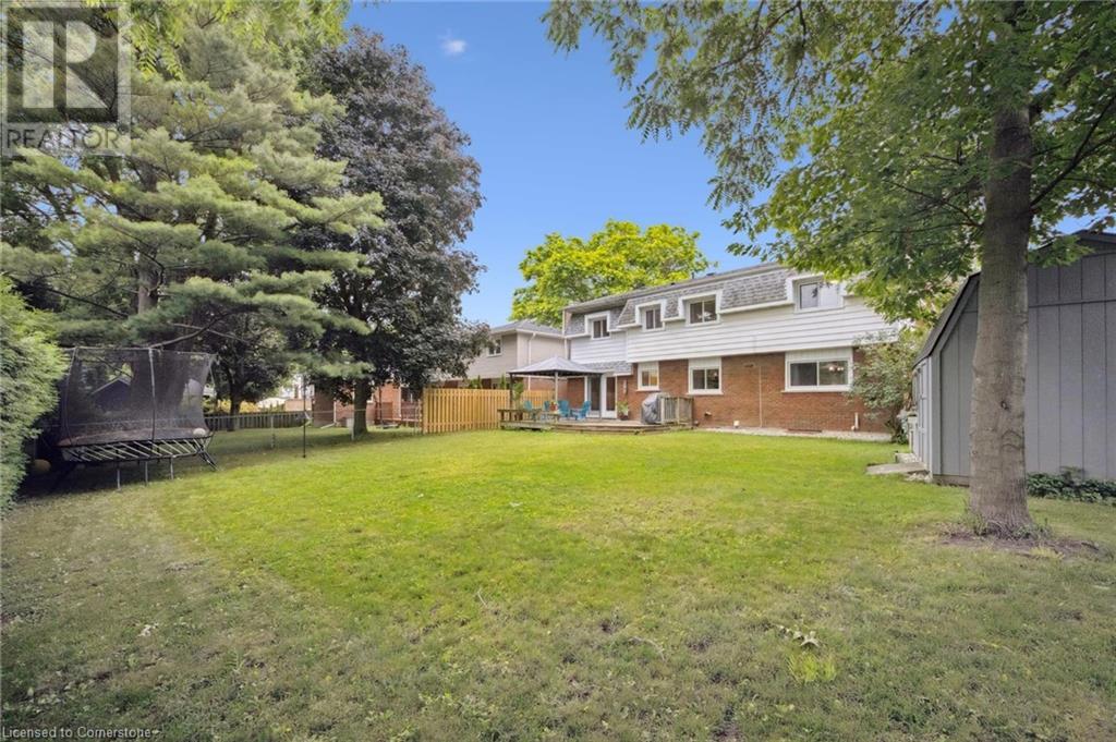 358 Craigleith Drive, Waterloo, Ontario  N2L 5B7 - Photo 45 - 40745052