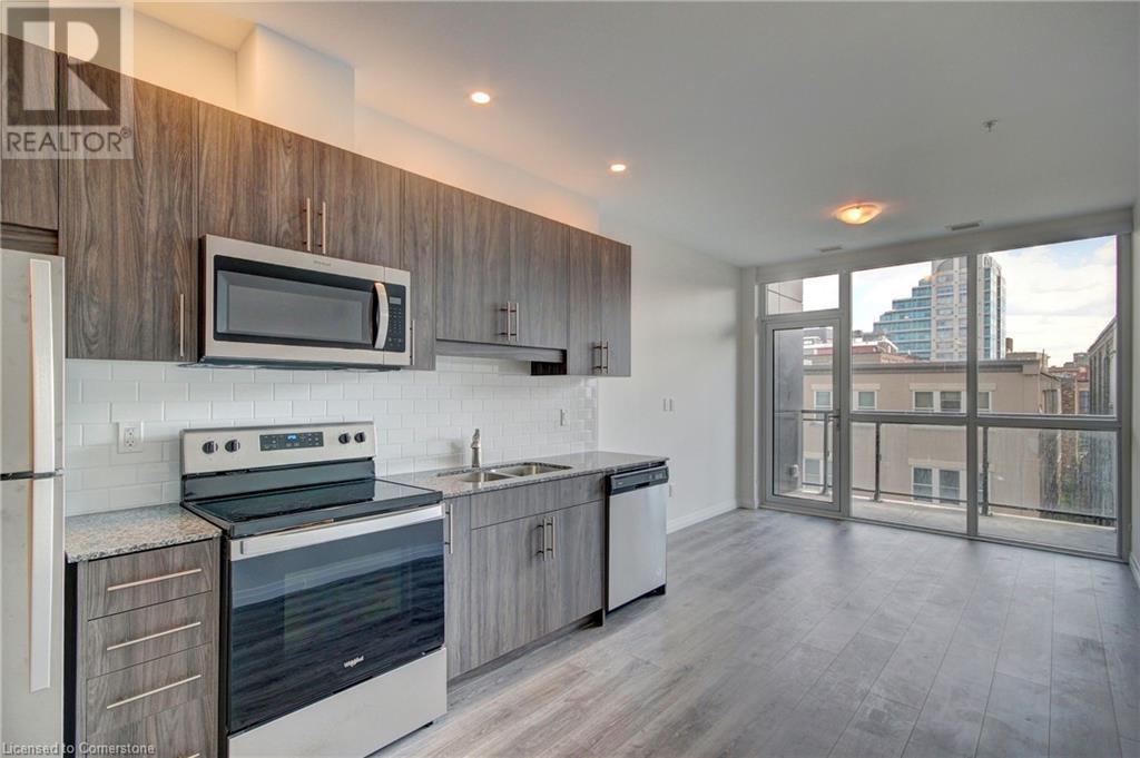 60 CHARLES Street W Unit# 304, Kitchener, Ontario