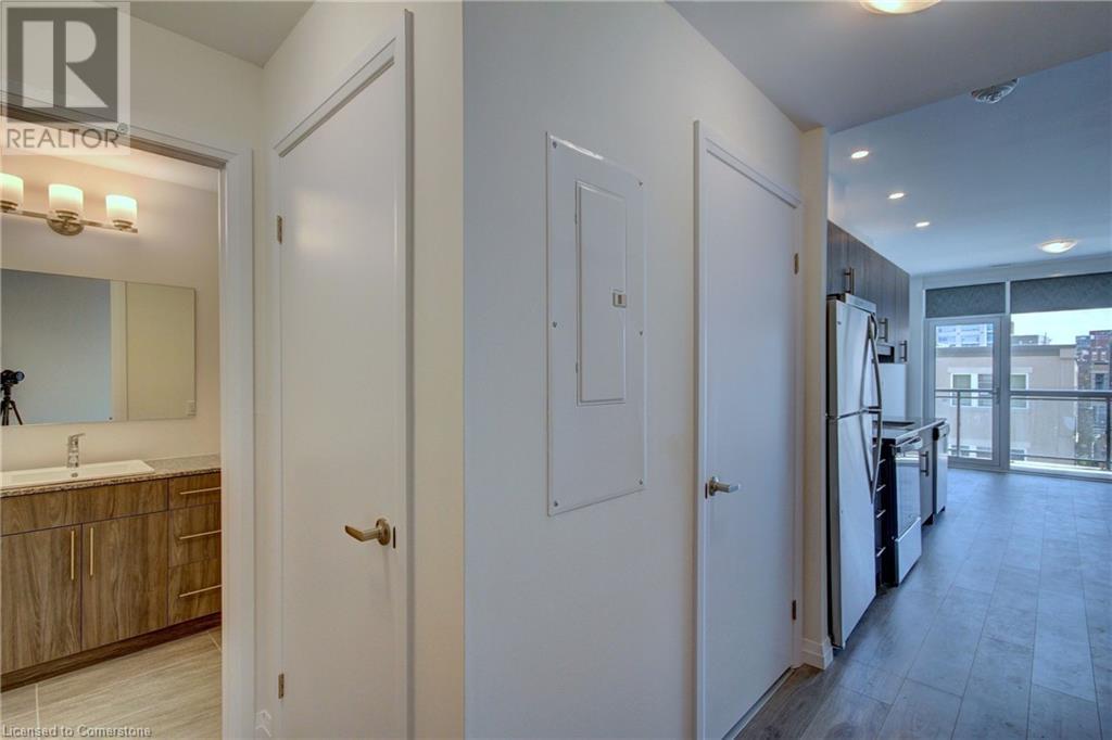 60 Charles Street W Unit# 304, Kitchener, Ontario  N2G 0C9 - Photo 2 - 40745647