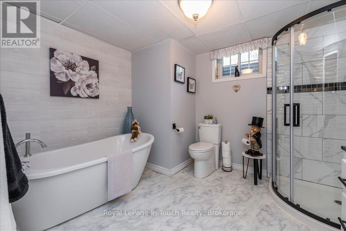 14 Maplegate Road, Tiny, Ontario  L0L 2T0 - Photo 26 - S12249027