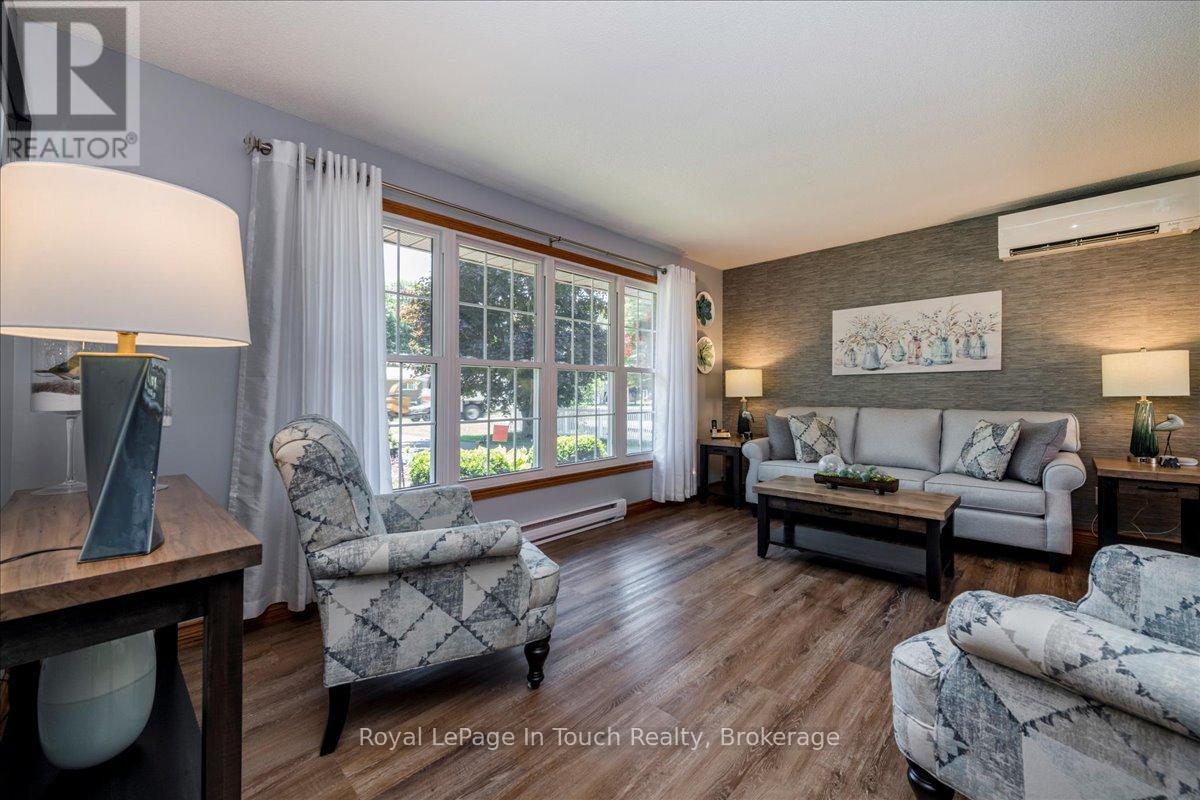14 Maplegate Road, Tiny, Ontario  L0L 2T0 - Photo 5 - S12249027
