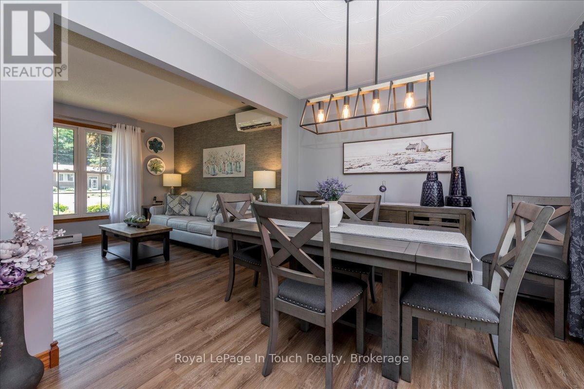 14 Maplegate Road, Tiny, Ontario  L0L 2T0 - Photo 7 - S12249027