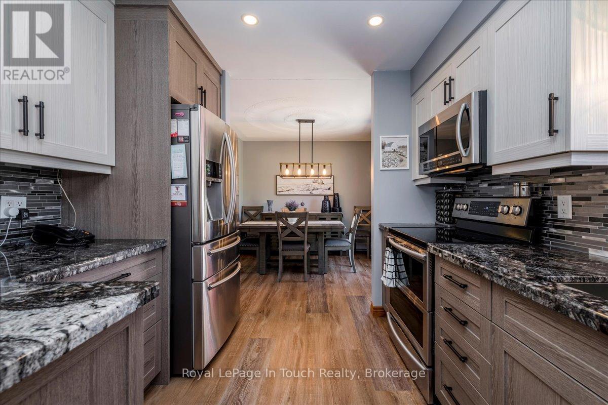 14 Maplegate Road, Tiny, Ontario  L0L 2T0 - Photo 9 - S12249027