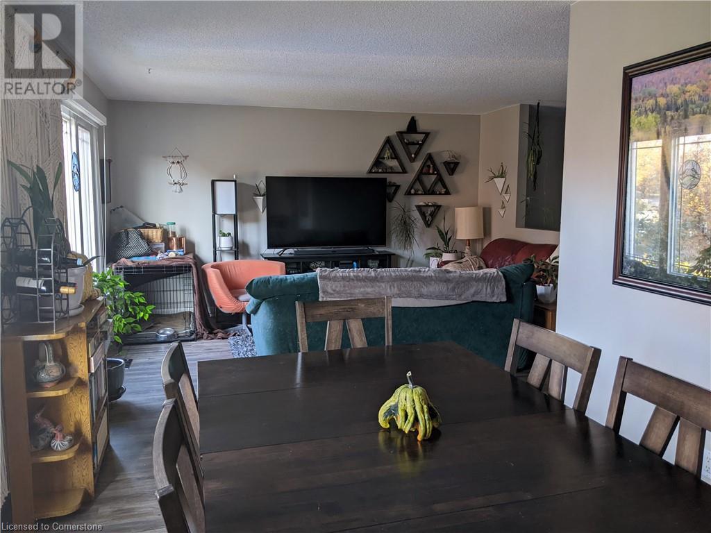 219 Southwood Drive Unit# Upper, Kitchener, Ontario  N2E 2B2 - Photo 7 - 40740645
