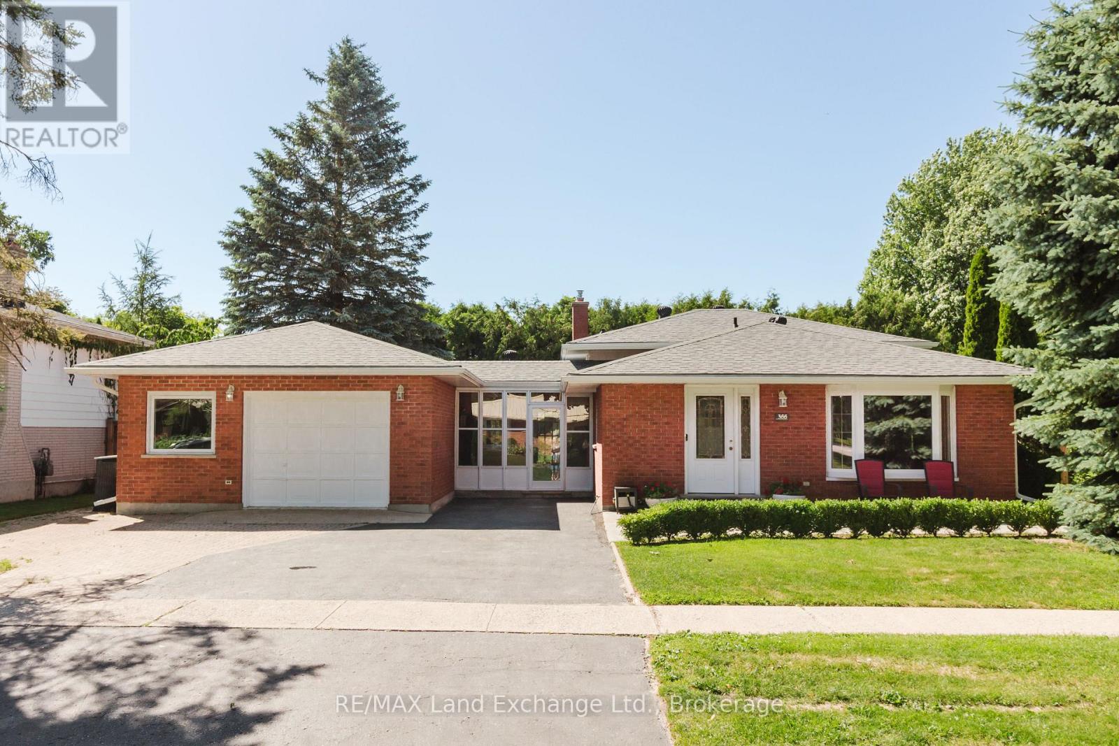 366 WATERLOO STREET, Saugeen Shores, Ontario