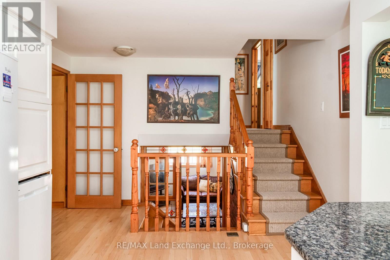 366 Waterloo Street, Saugeen Shores, Ontario  N0H 2C1 - Photo 14 - X12249042