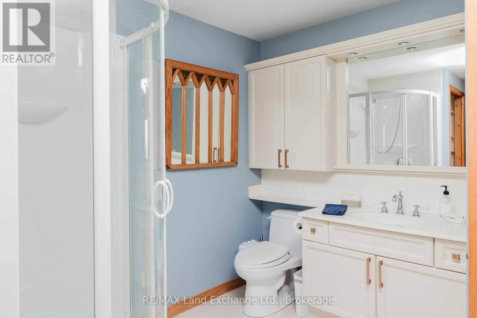 366 Waterloo Street, Saugeen Shores, Ontario  N0H 2C1 - Photo 27 - X12249042